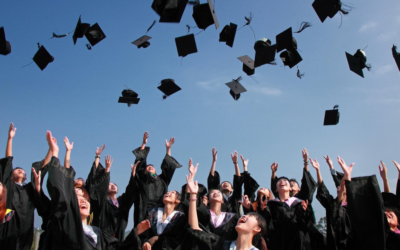 Counseling for College Students to Prepare for Graduation